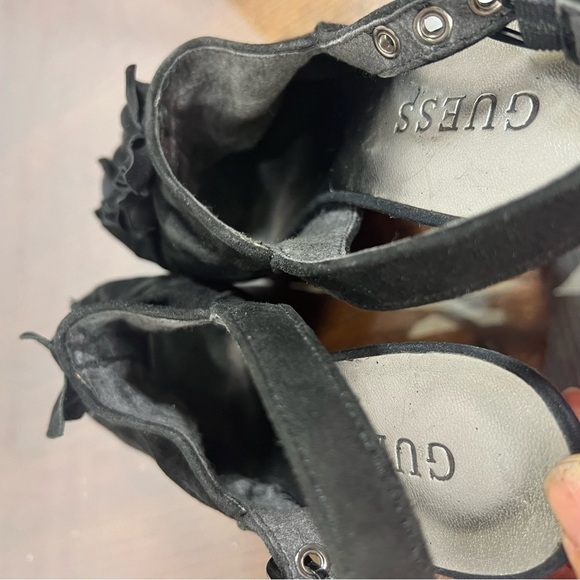 GUESS sling back suede platform heels with beautiful ruffle details Size 7 - Picture 13 of 17